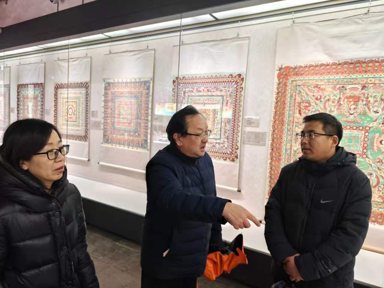 大学生素质教育中心赴鼓楼博物馆调研交流